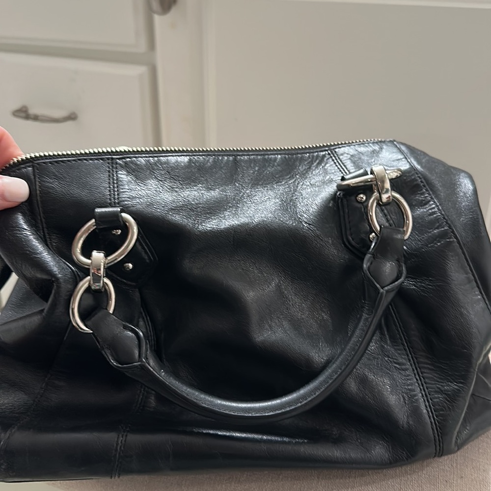 Used Coach purse - Picture 3 of 4